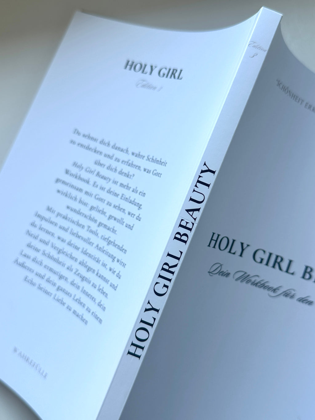 HOLY GIRL BEAUTY